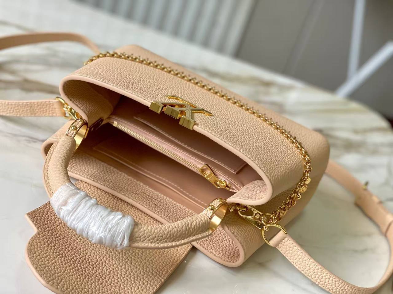 Сумка Louis Vuitton 8