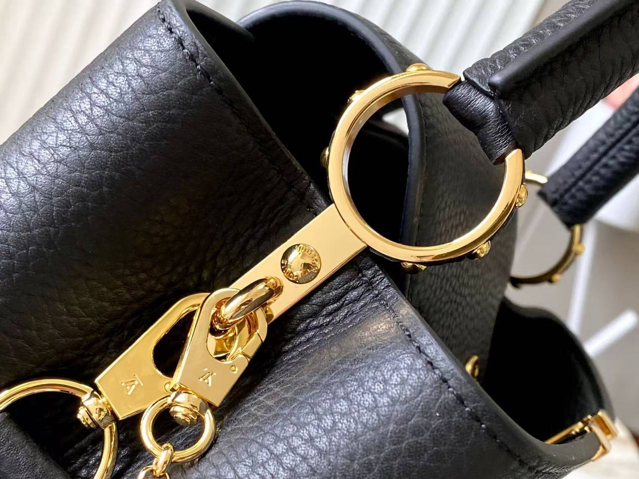Сумка Louis Vuitton 4