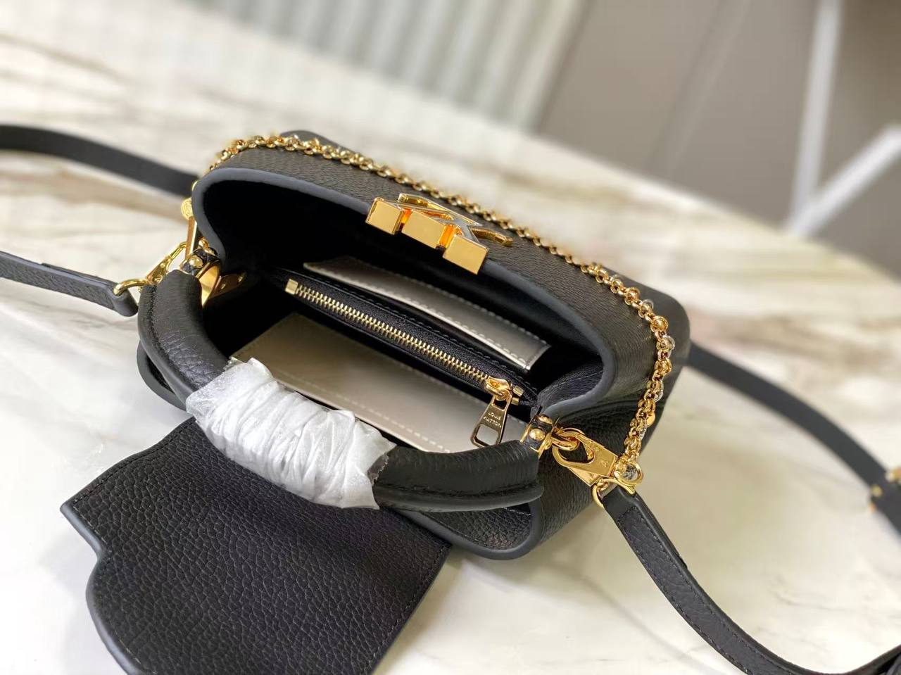 Сумка Louis Vuitton 8
