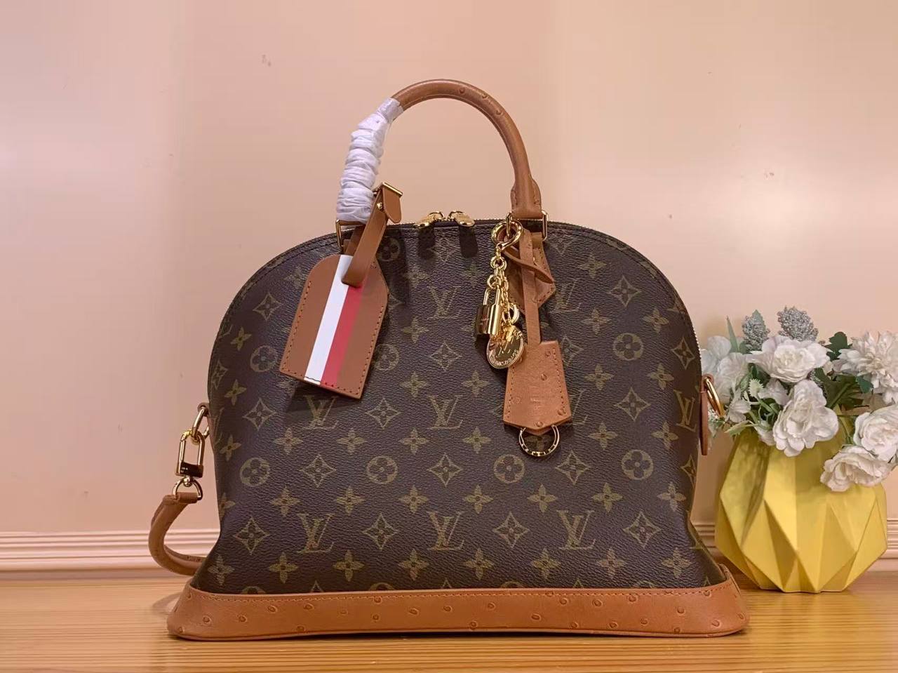 Сумка Louis Vuitton