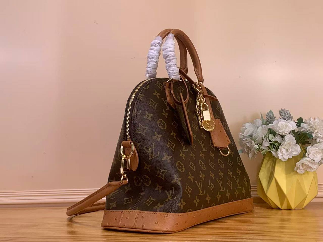 Сумка Louis Vuitton 2