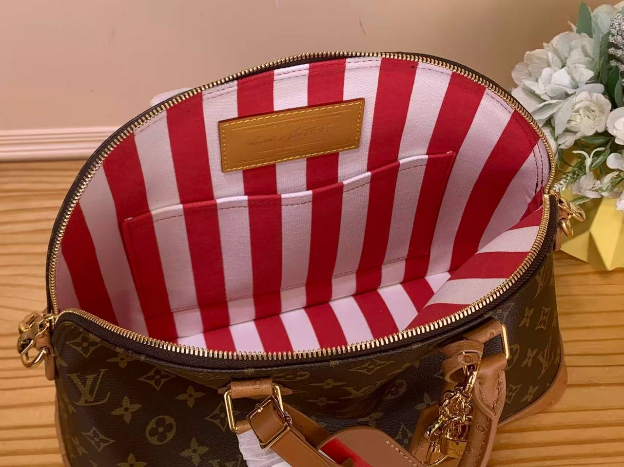 Сумка Louis Vuitton 9