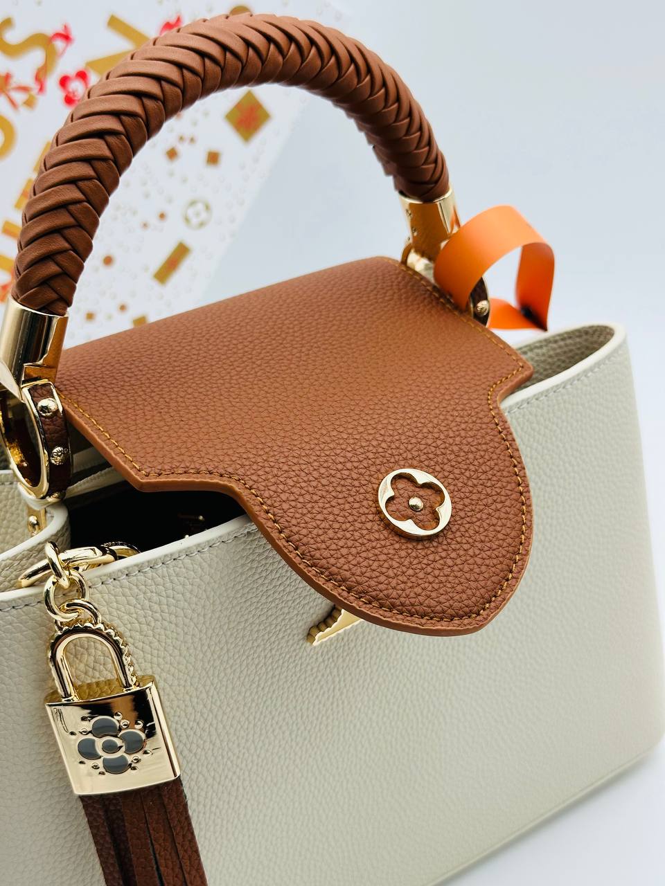 Сумка Louis Vuitton Capucines 7
