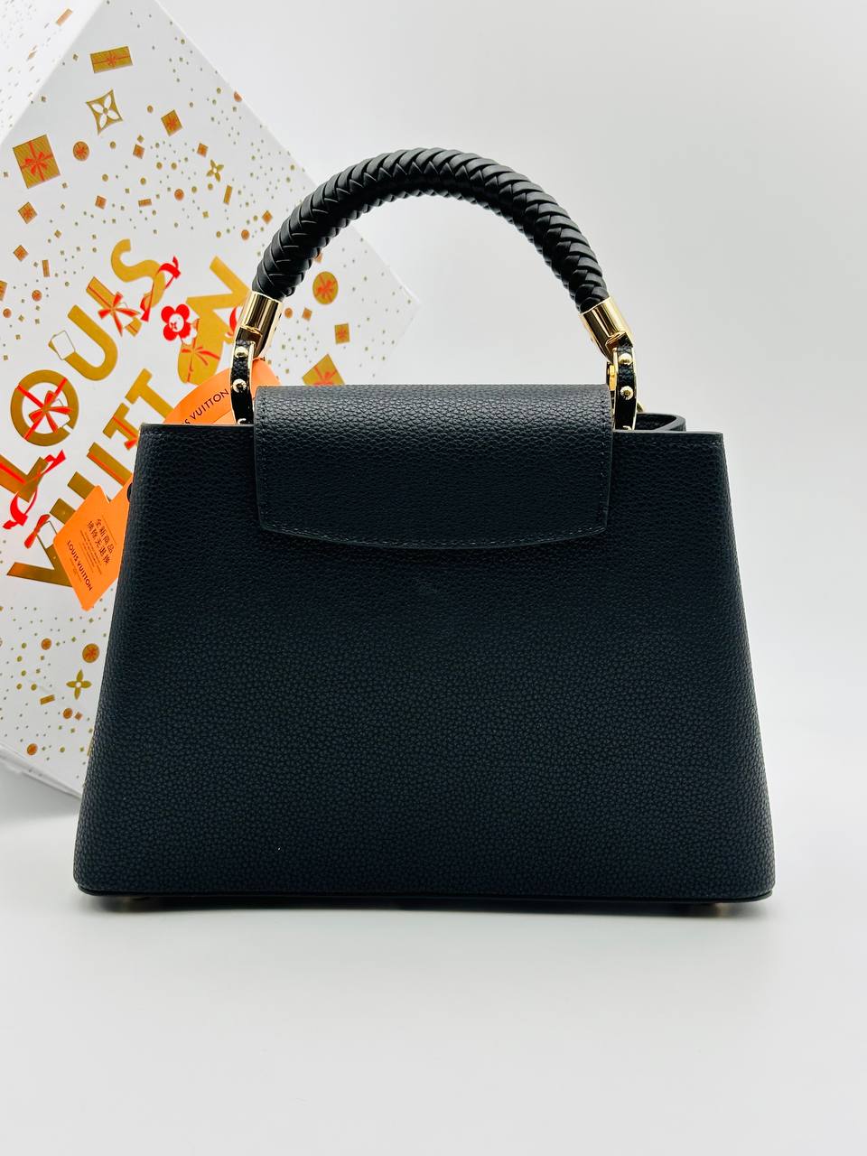 Сумка Louis Vuitton Capucines 5