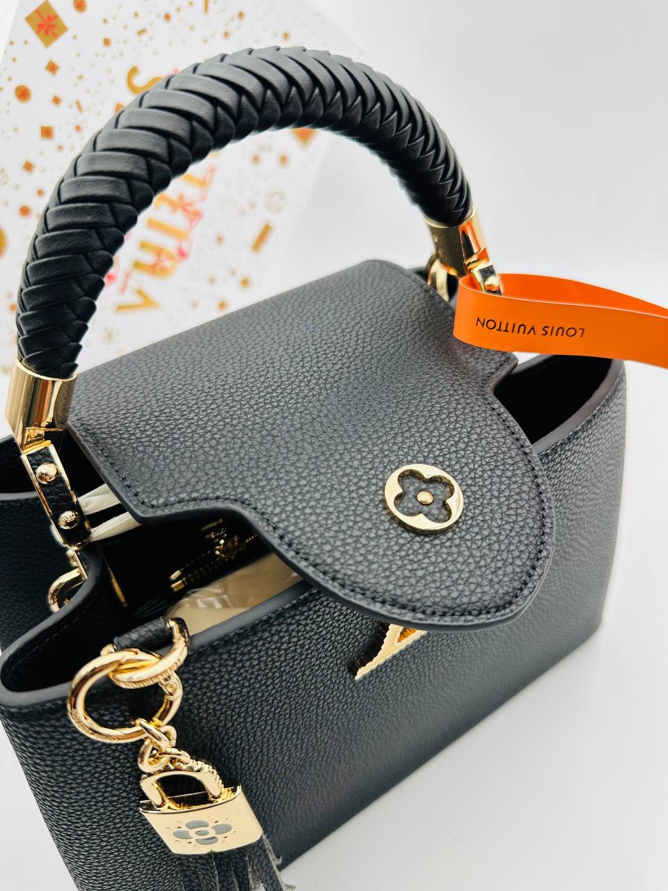 Сумка Louis Vuitton Capucines 7