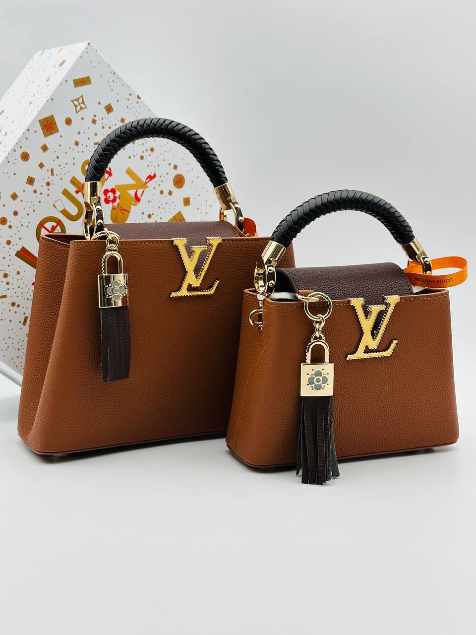 Сумка Louis Vuitton Capucines 2