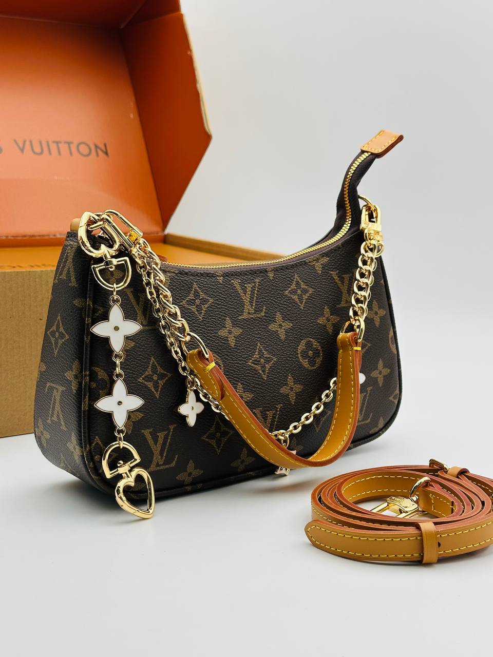 Сумка Louis Vuitton 2