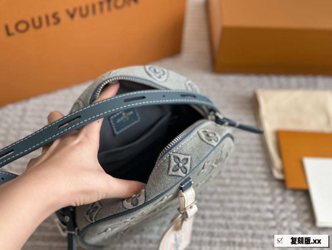 Сумка Louis Vuitton 8