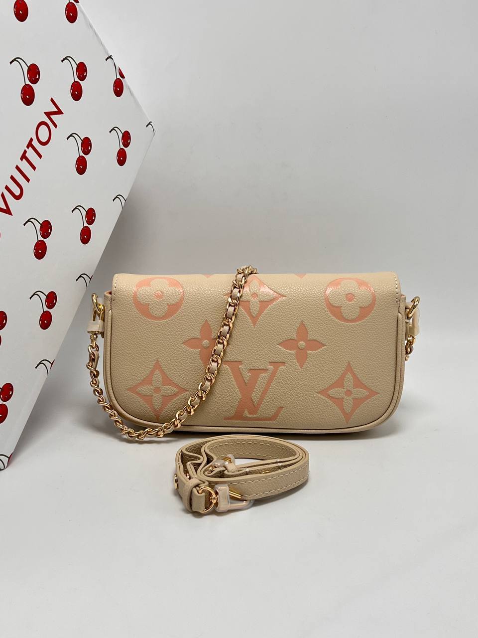 Сумка Louis Vuitton 3