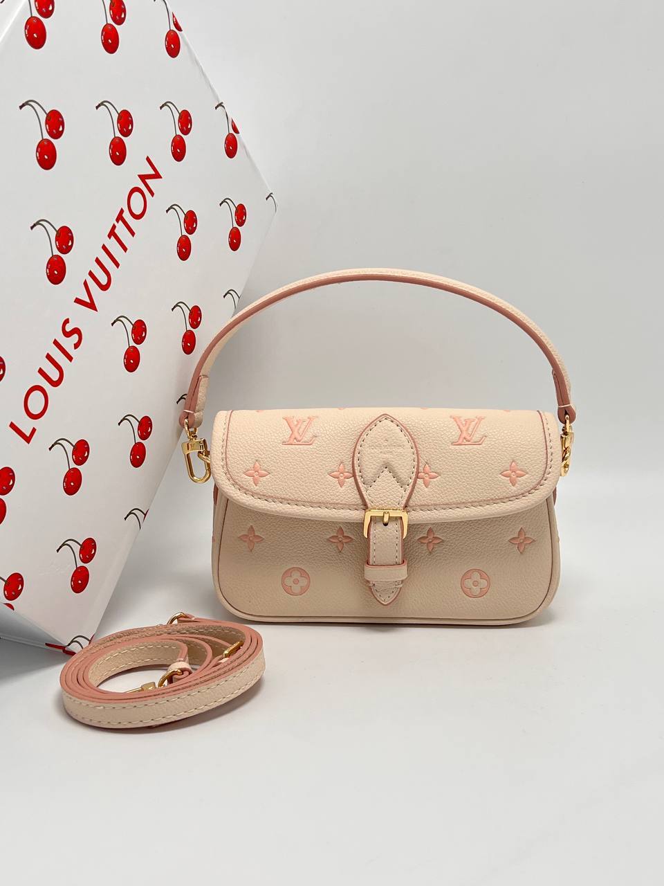 Сумка Louis Vuitton