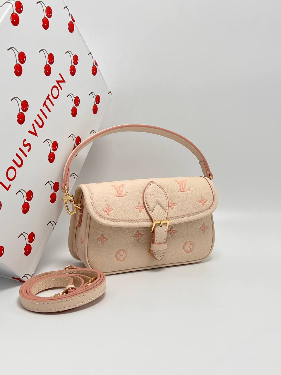 Сумка Louis Vuitton 2