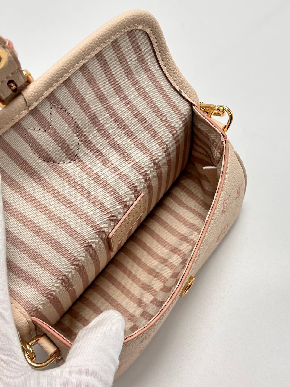 Сумка Louis Vuitton 6