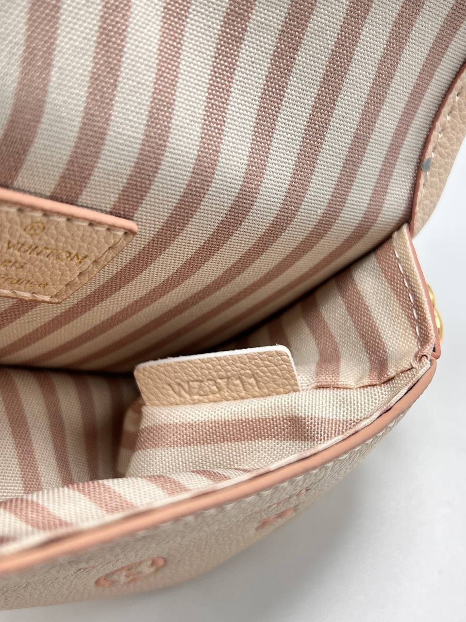 Сумка Louis Vuitton 8