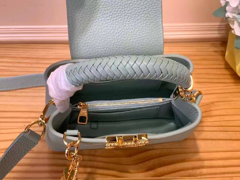Сумка Louis Vuitton 9