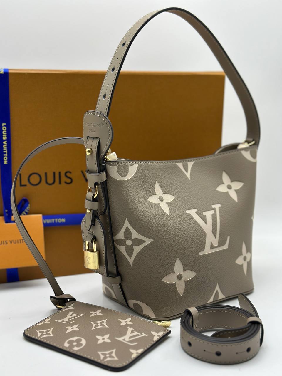 Сумка Louis Vuitton 3