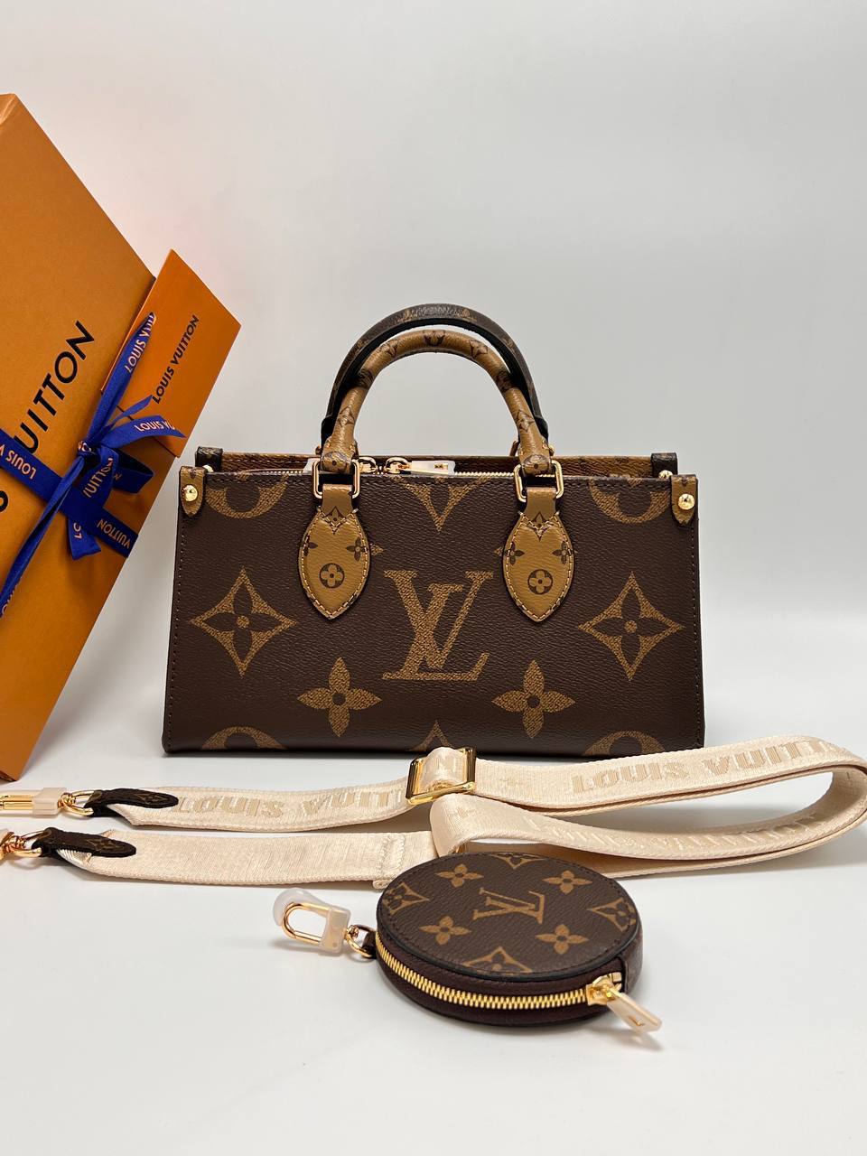 Сумка Louis Vuitton 1