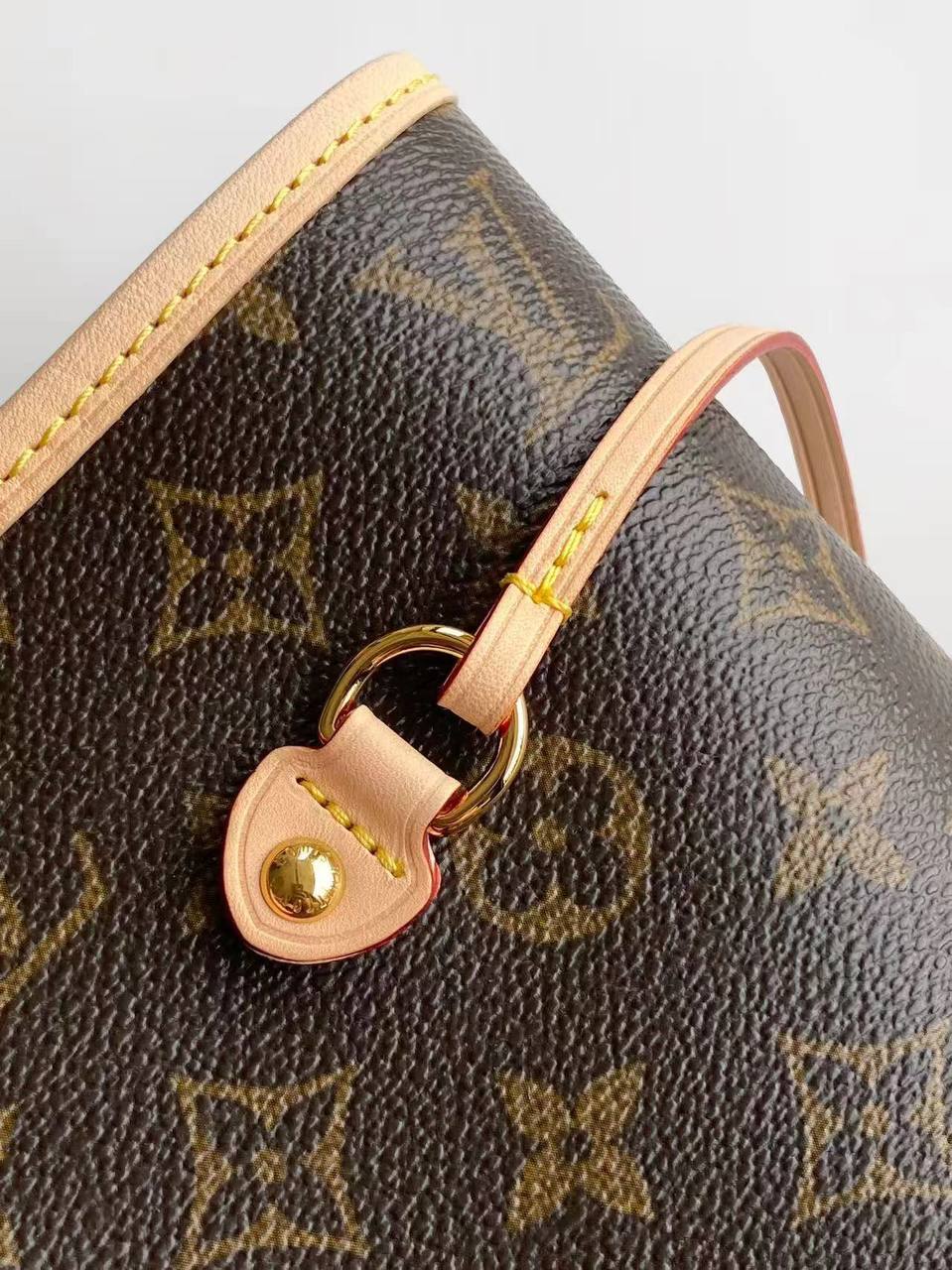 Сумка Louis Vuitton 4