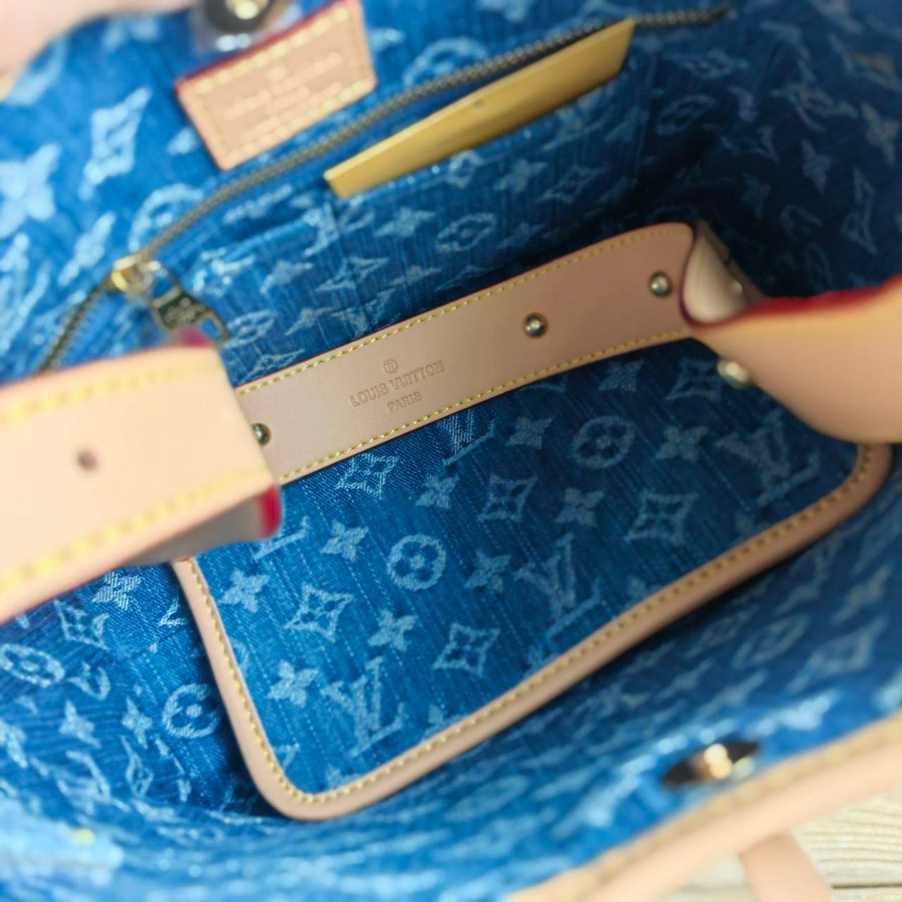 Сумка Louis Vuitton 8