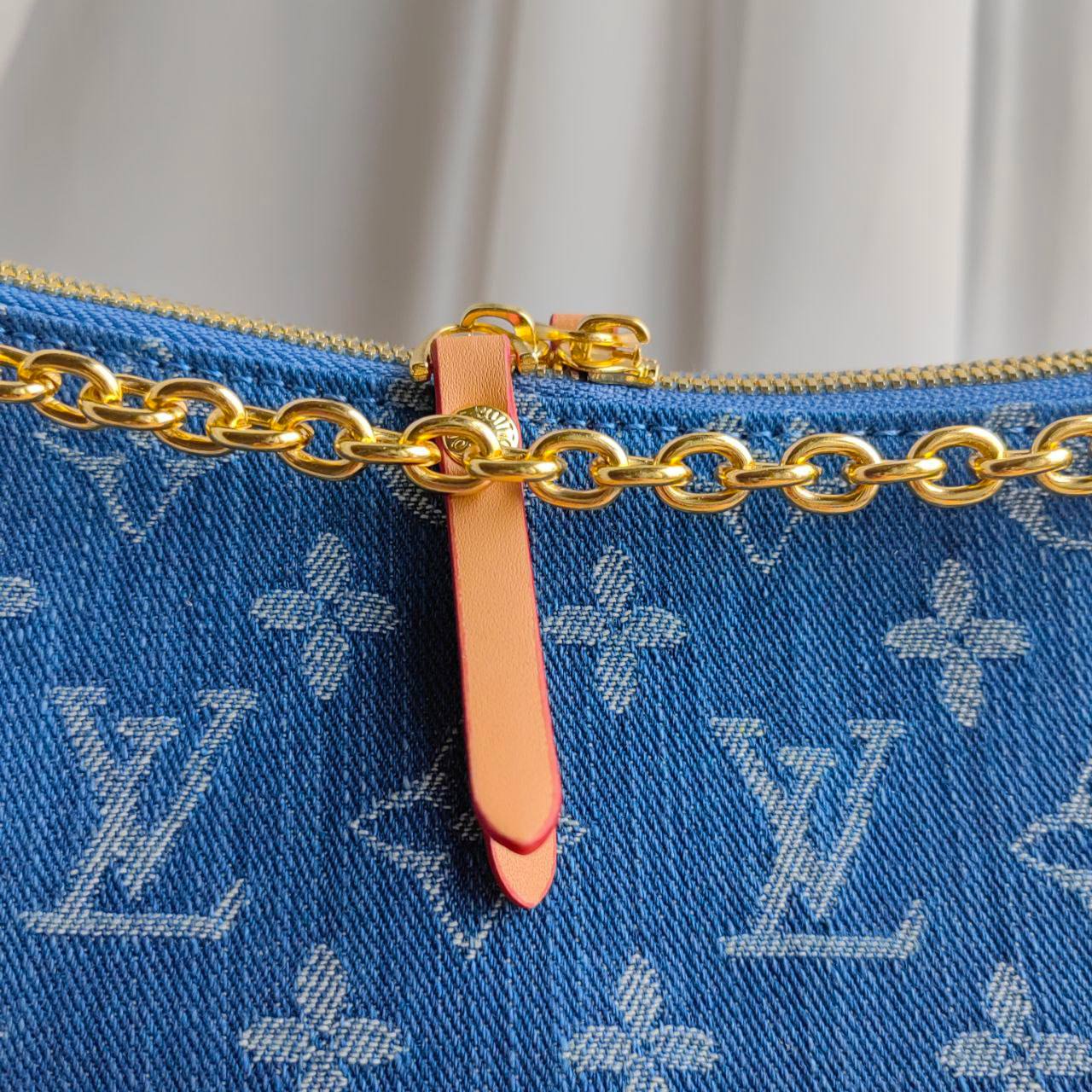 Сумка Louis Vuitton 4