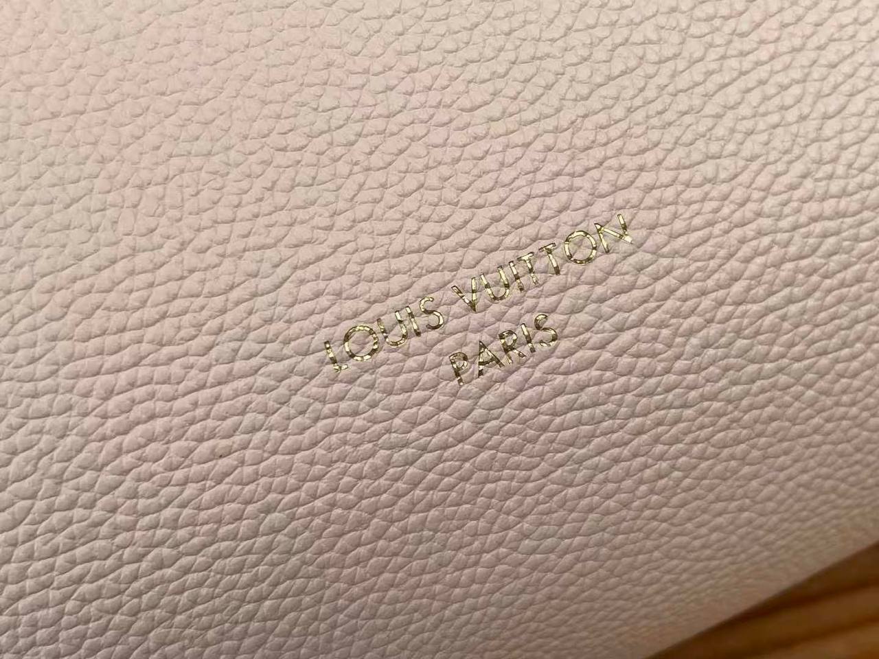 Сумка Louis Vuitton 4