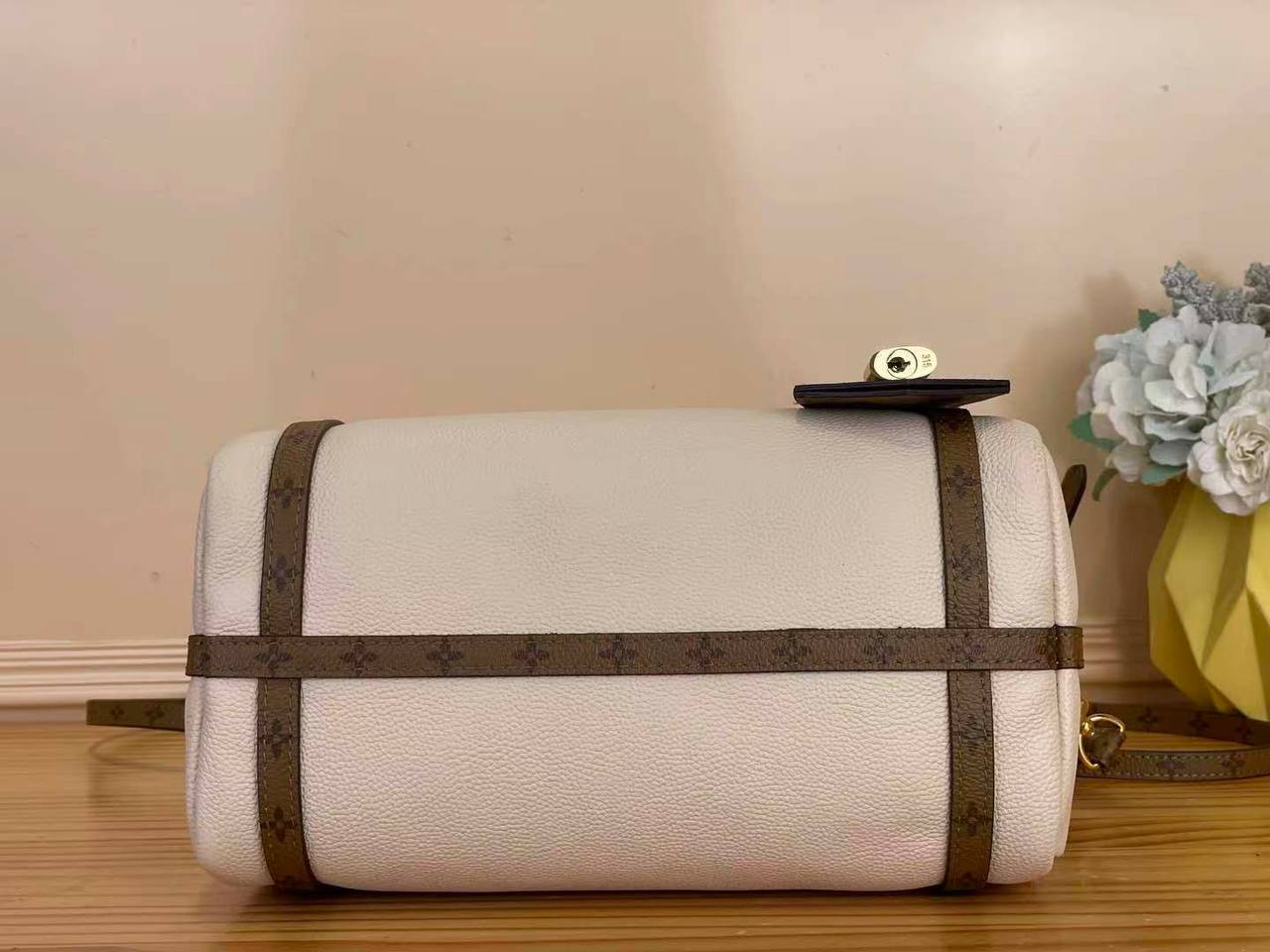 Сумка Louis Vuitton 8
