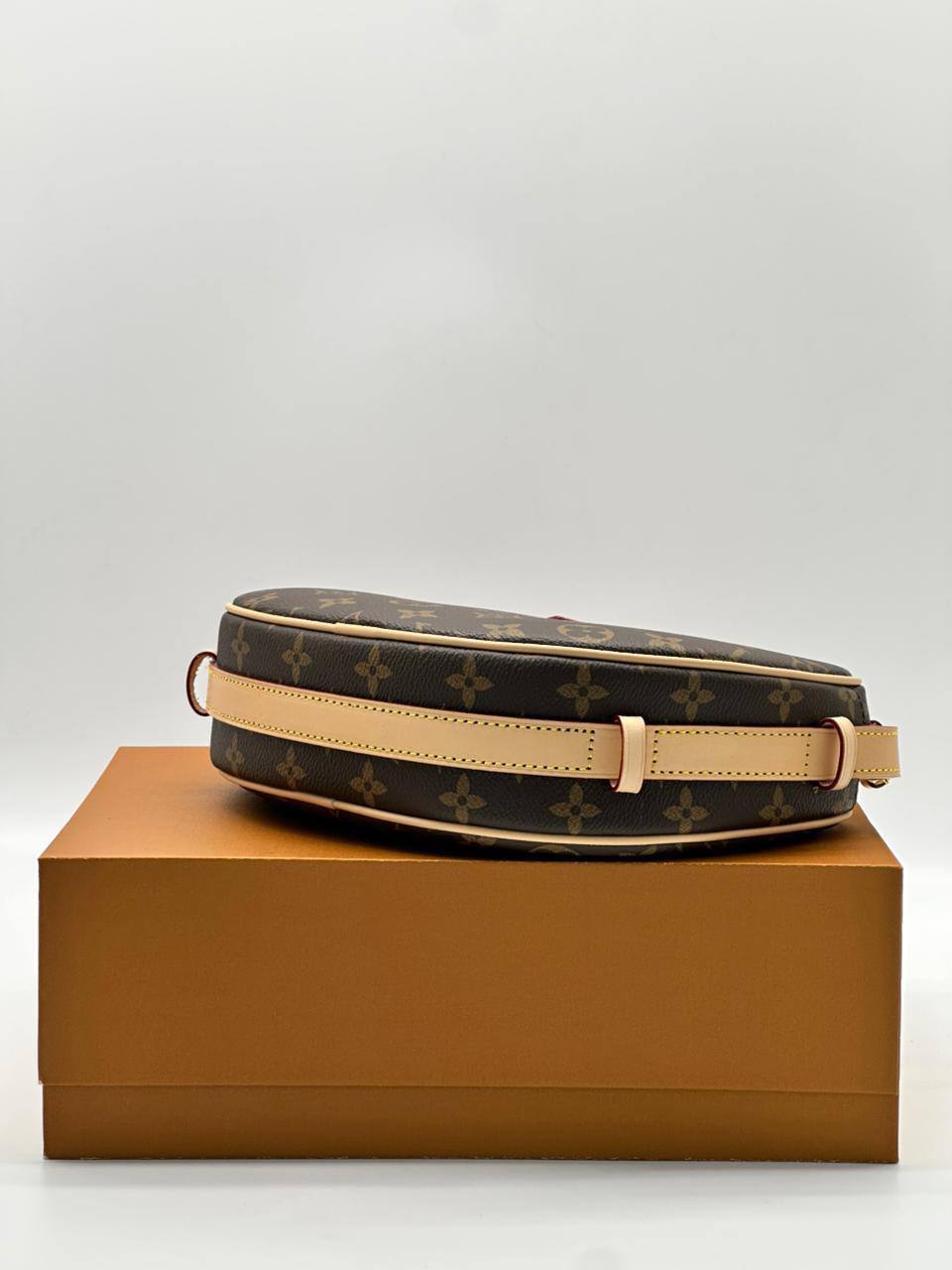 Сумка Louis Vuitton 8