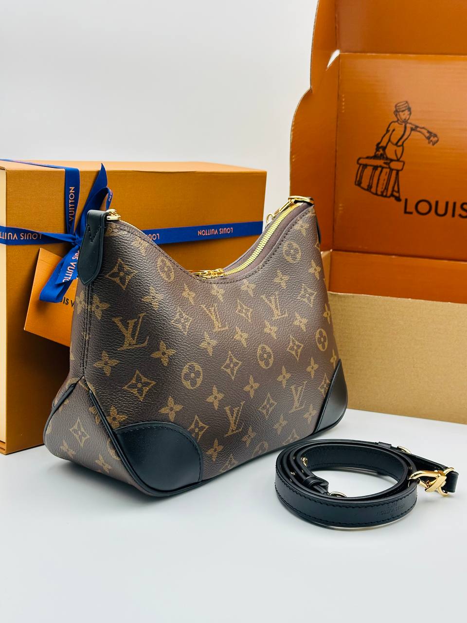 Сумка Louis Vuitton 4