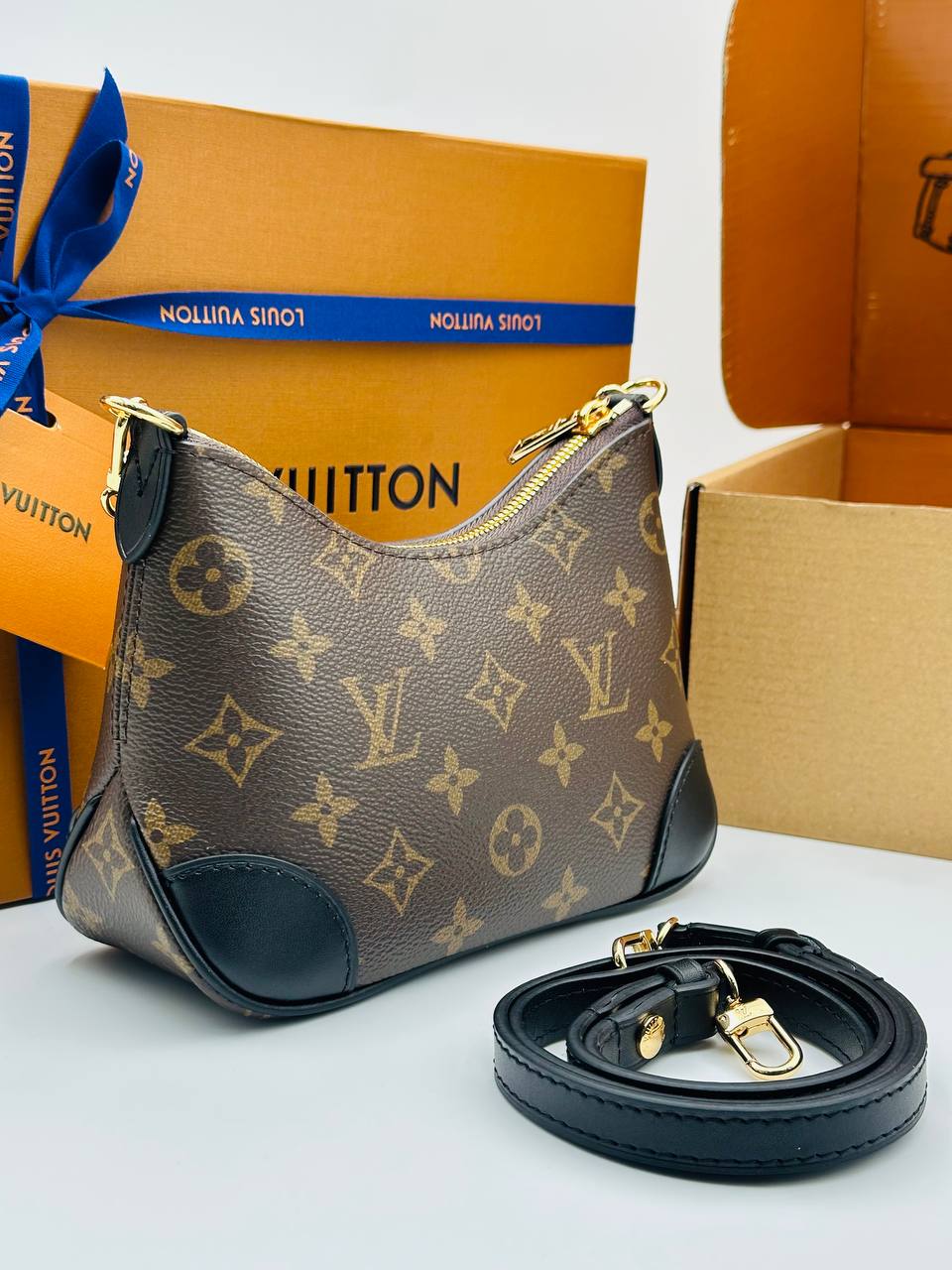 Сумка Louis Vuitton 4