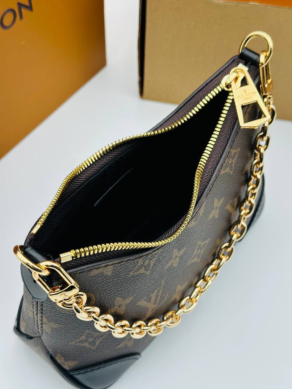 Сумка Louis Vuitton 8