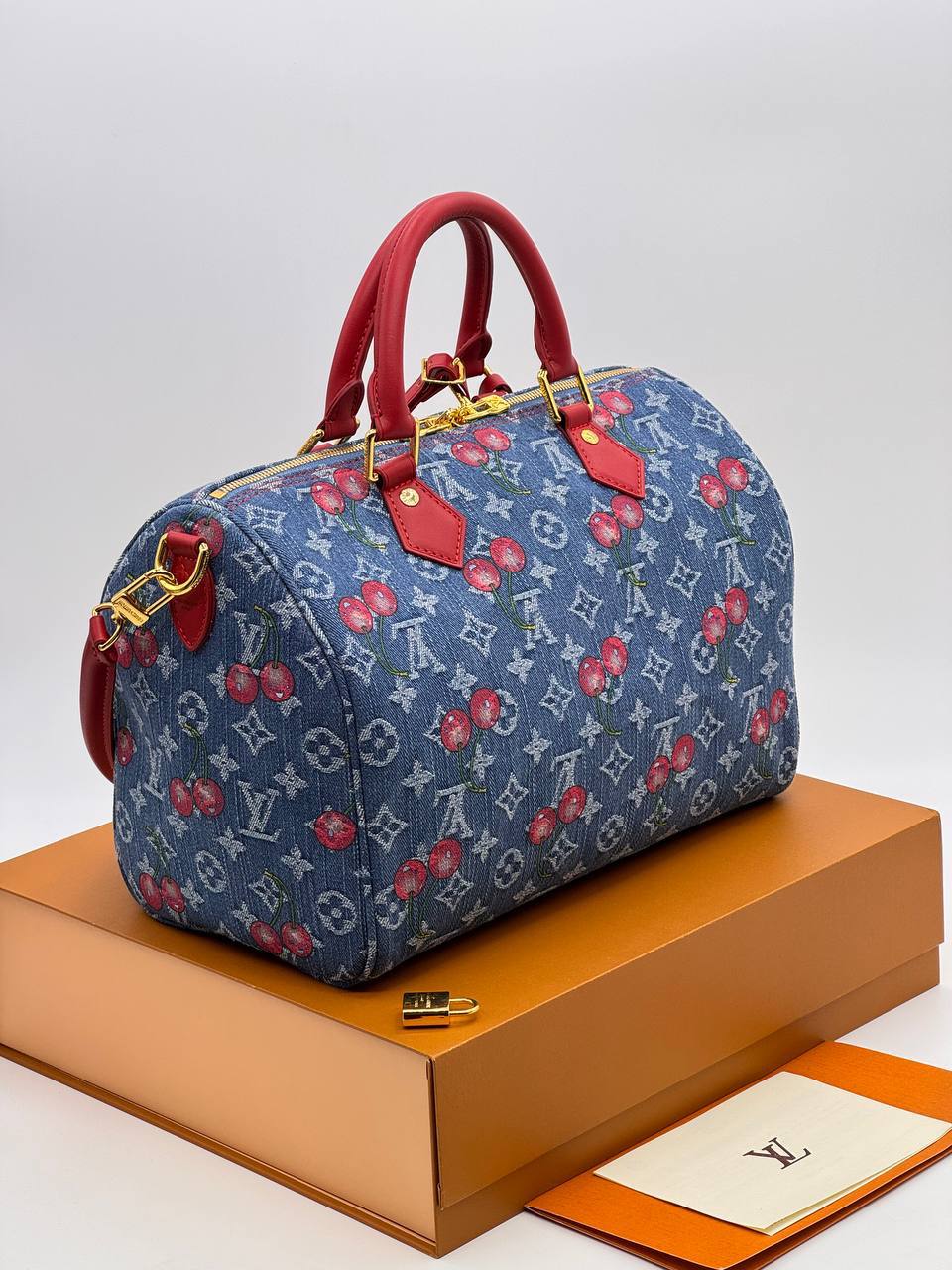 Сумка Louis Vuitton 2