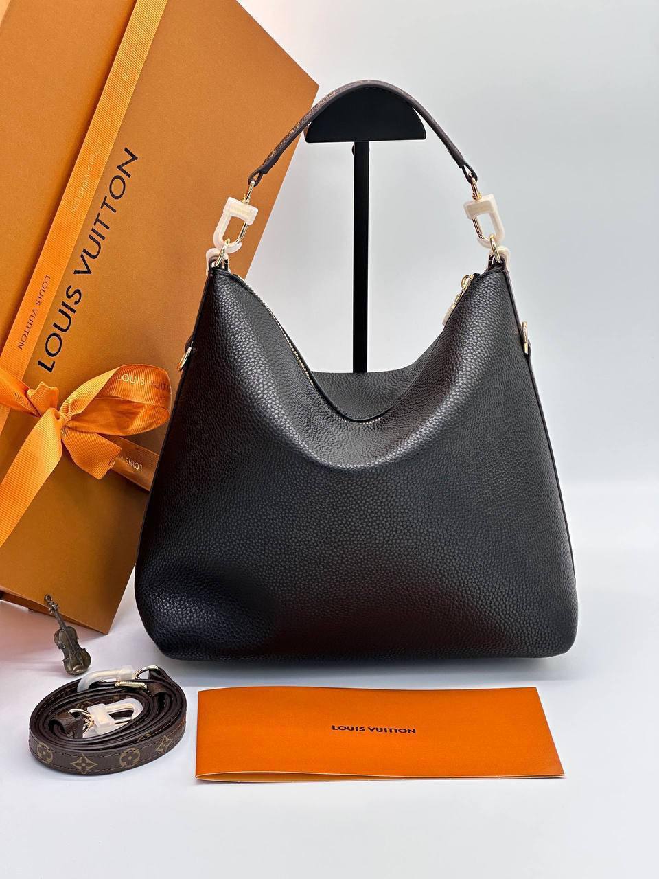 Сумка Louis Vuitton 4