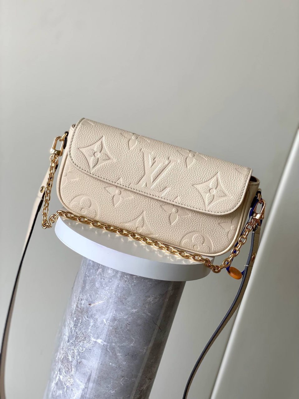 Кошелек Louis Vuitton