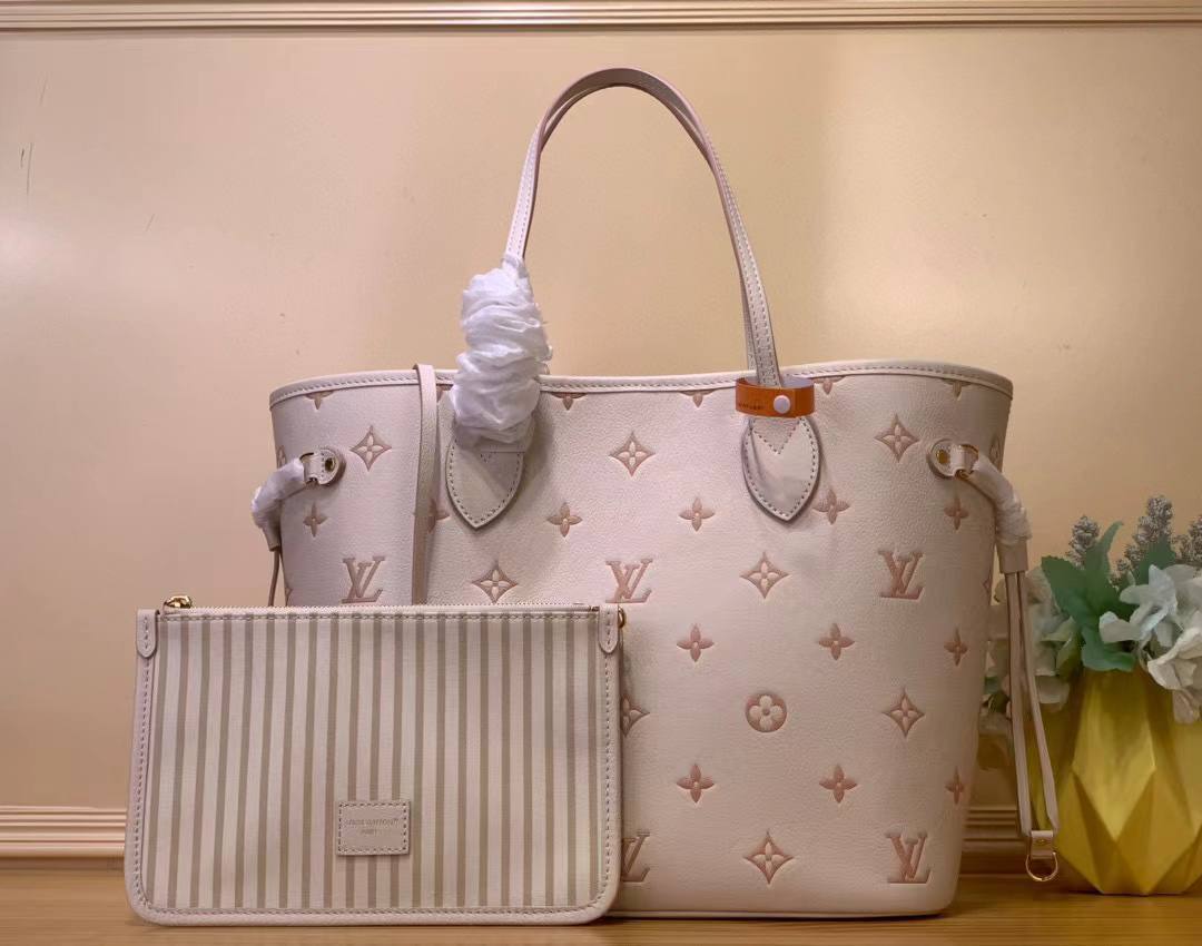 Сумка Louis Vuitton 1