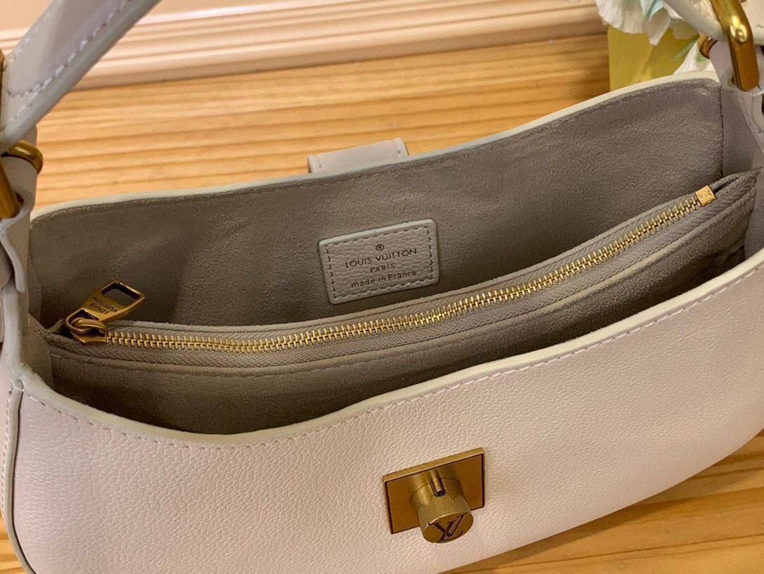 Сумка Louis Vuitton 7