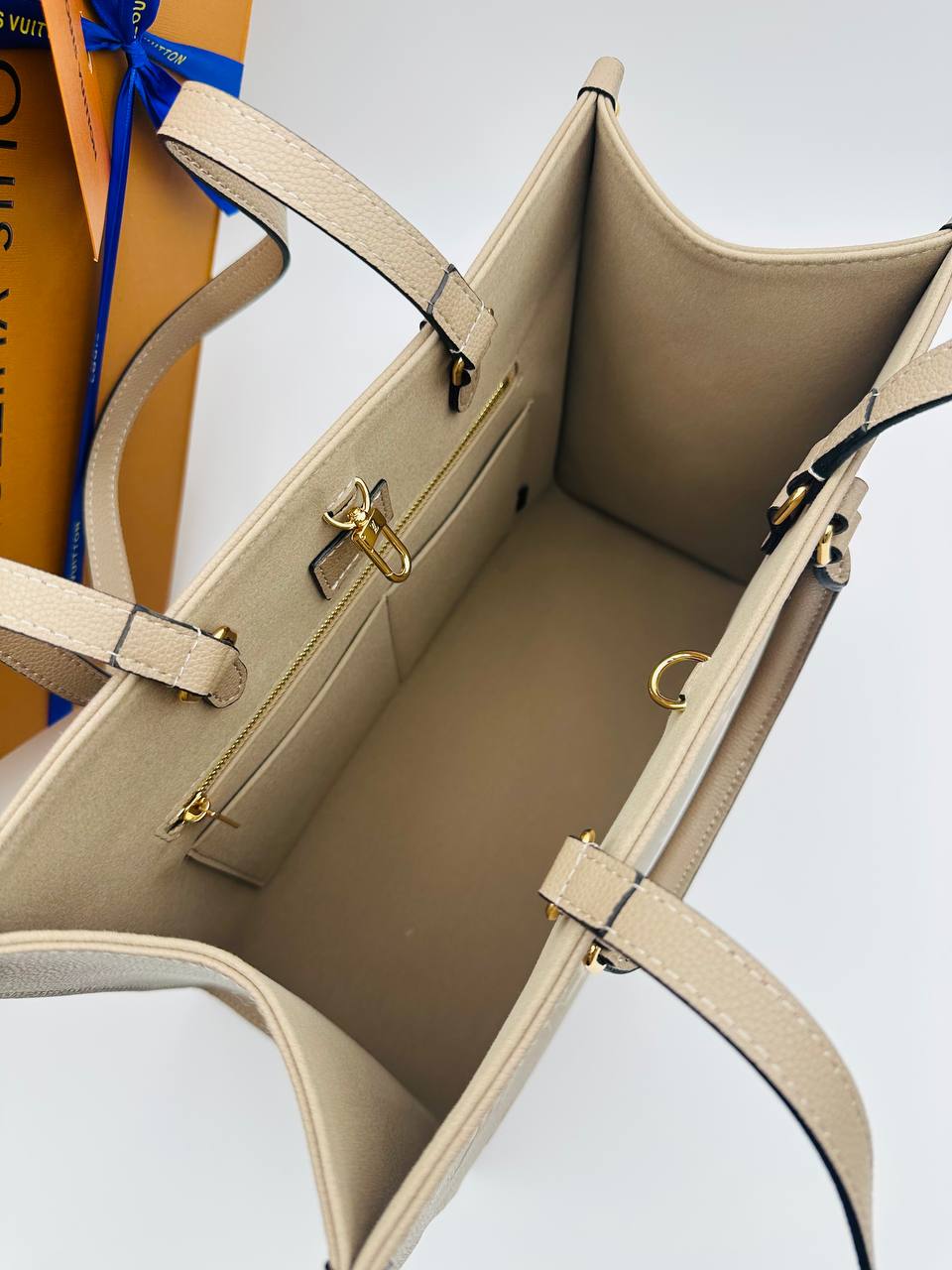 Сумка Louis Vuitton 6