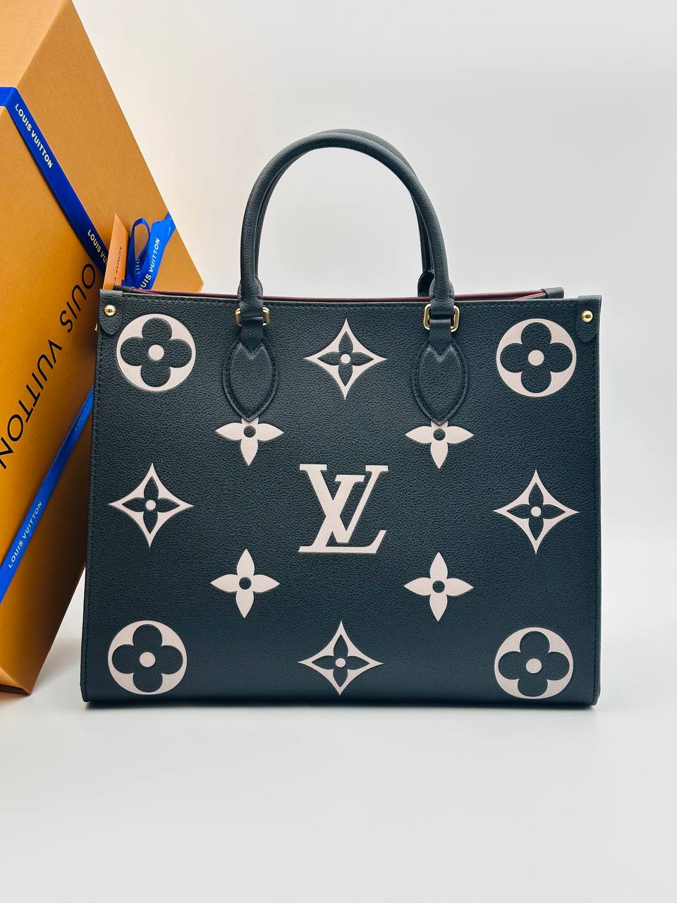 Сумка Louis Vuitton 1