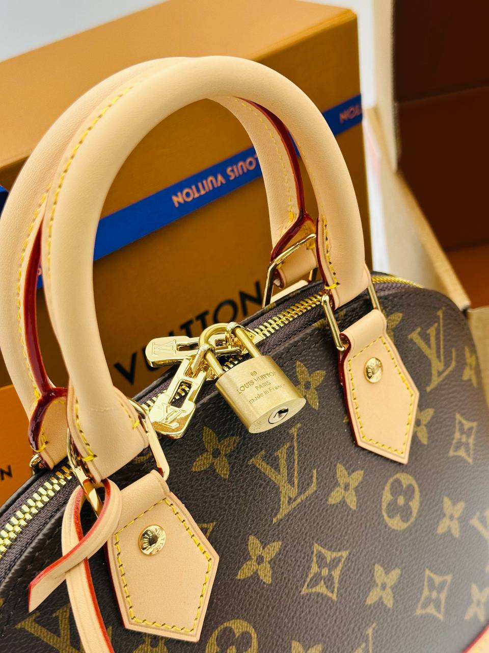 Сумка Louis Vuitton 4
