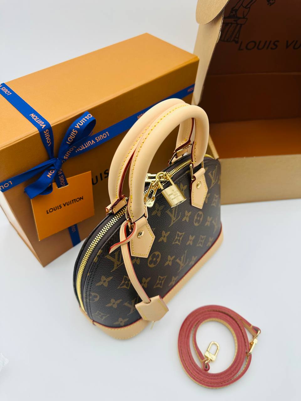 Сумка Louis Vuitton 5