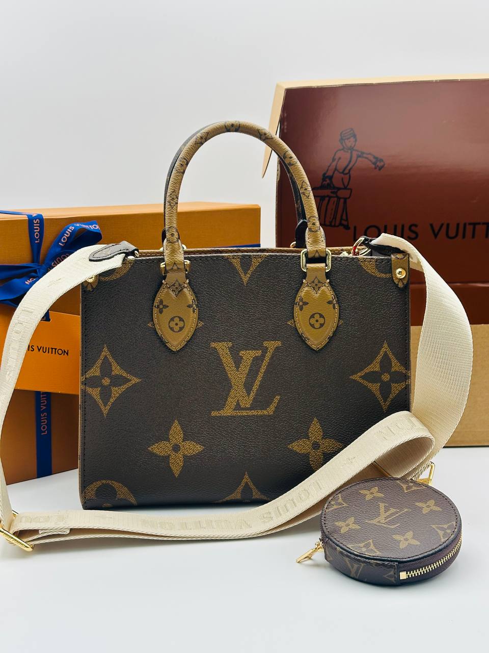 Сумка Louis Vuitton 1