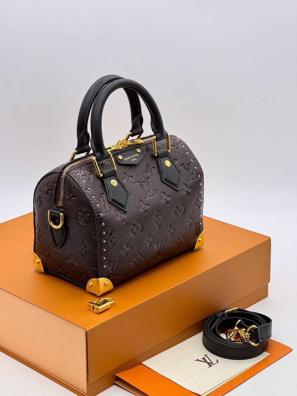 Сумка Louis Vuitton 1