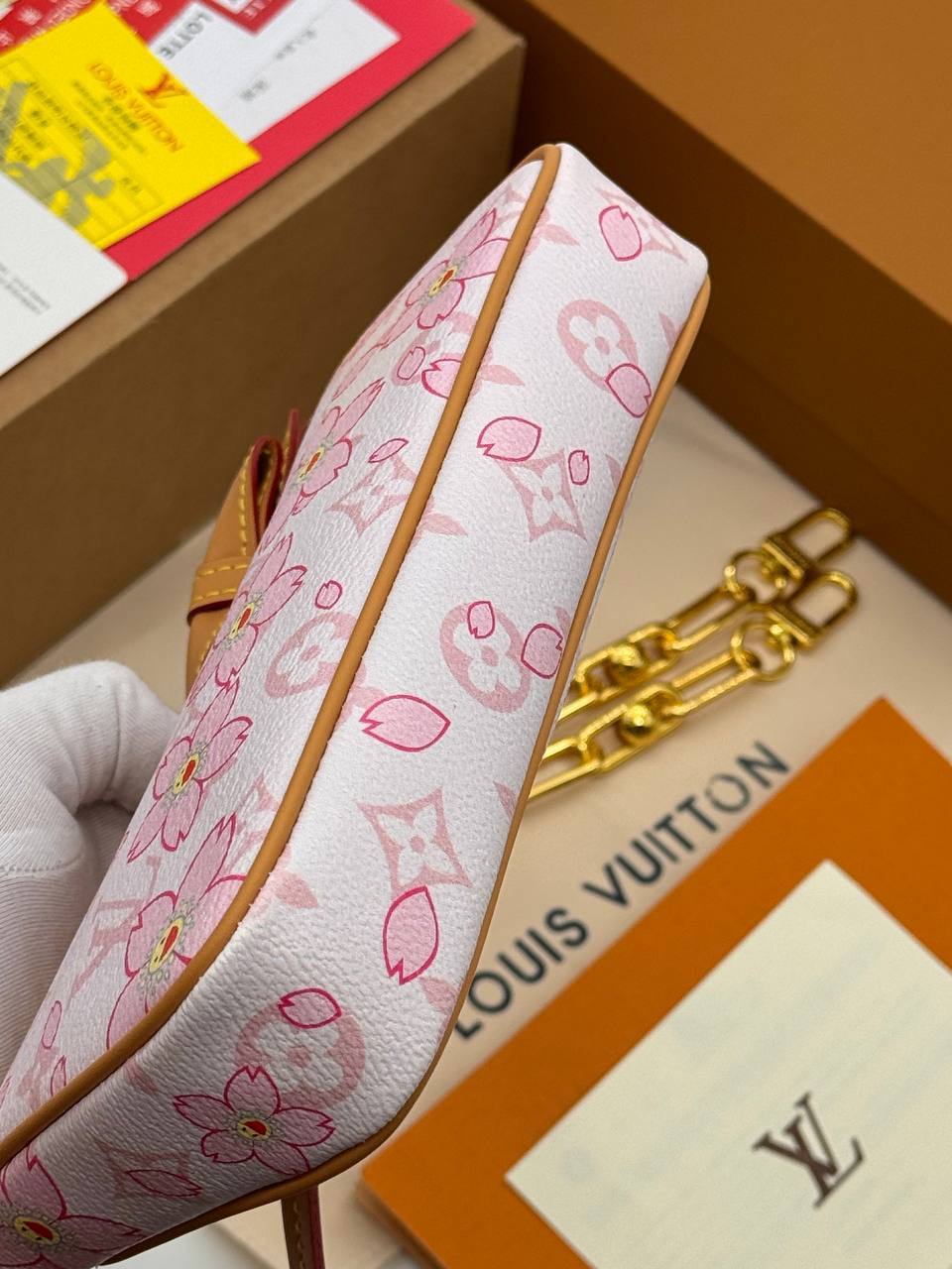 Сумка Louis Vuitton 4