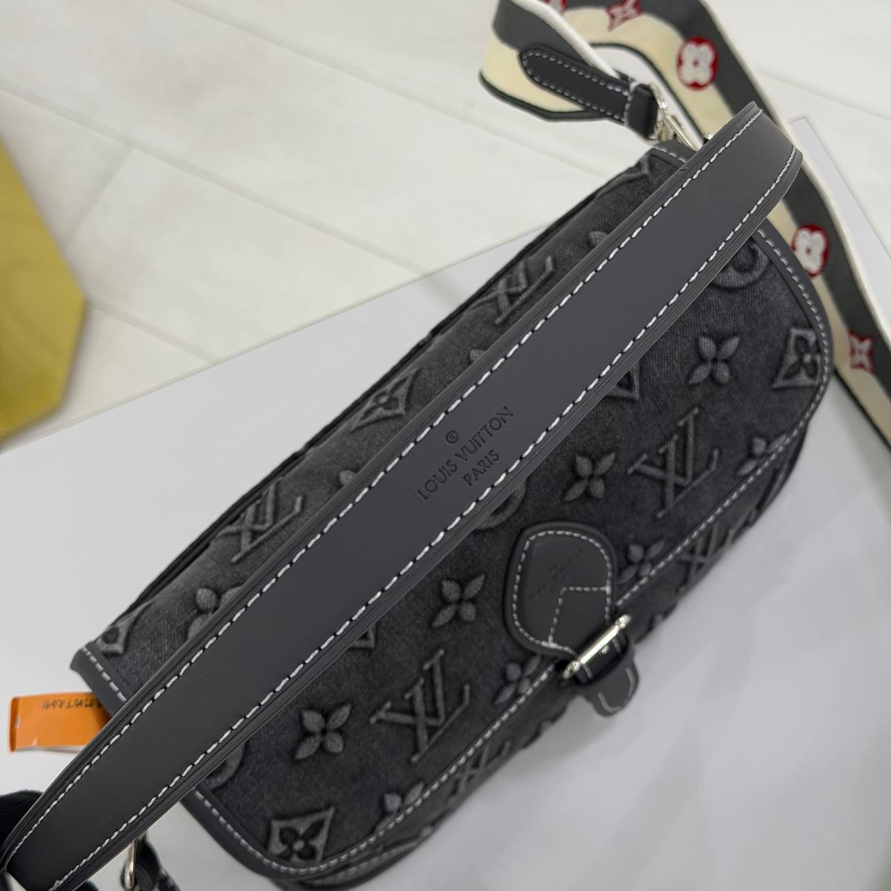 Сумка Louis Vuitton 4