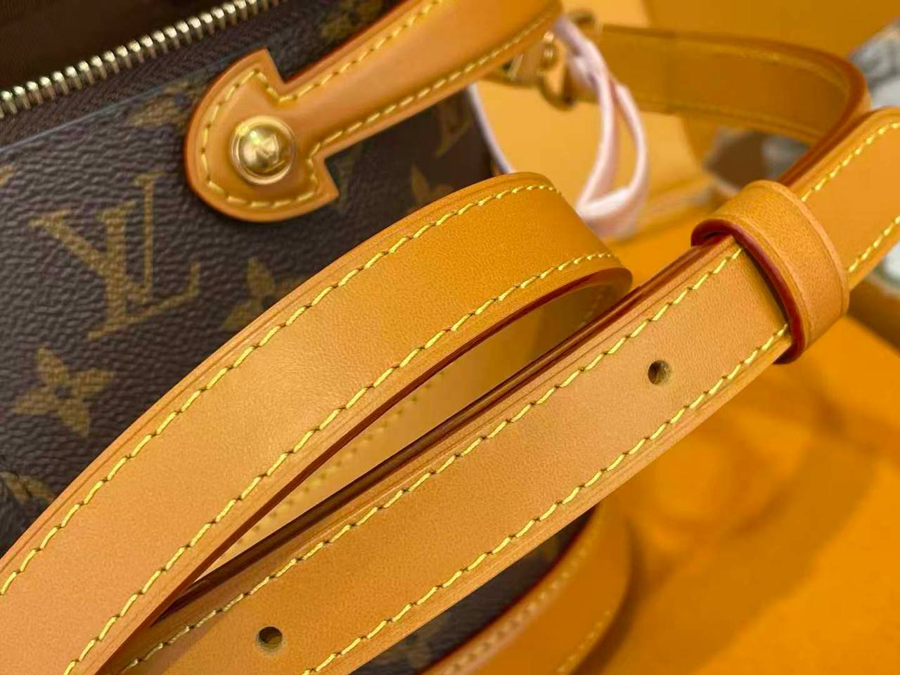 Сумка Louis Vuitton 8