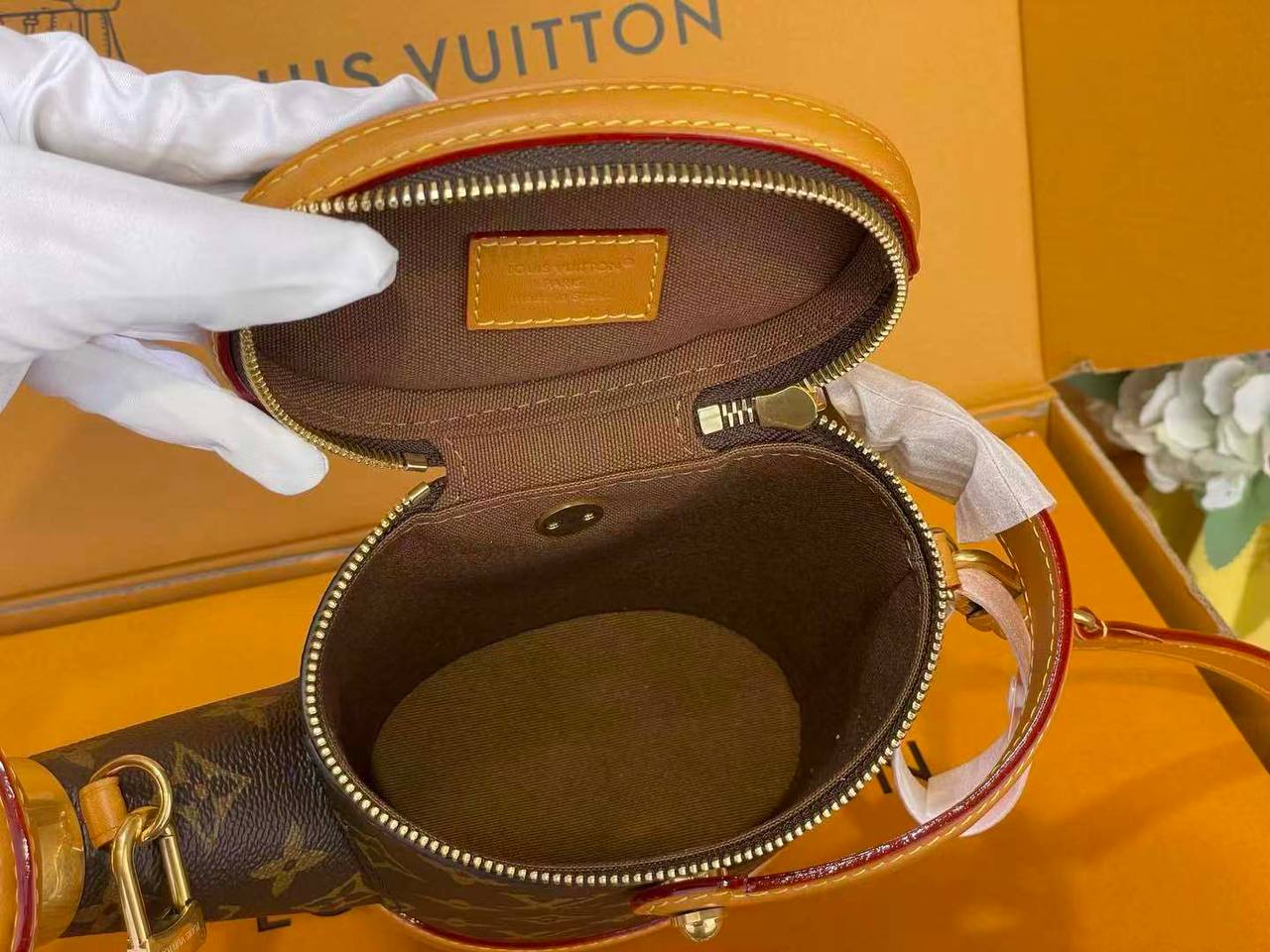 Сумка Louis Vuitton 9