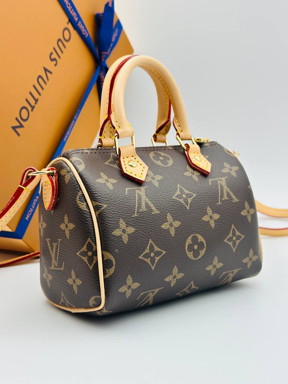 Сумка Louis Vuitton 2