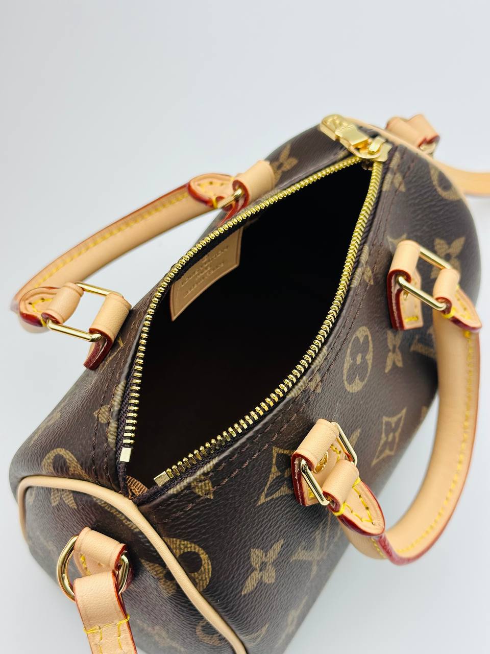 Сумка Louis Vuitton 5