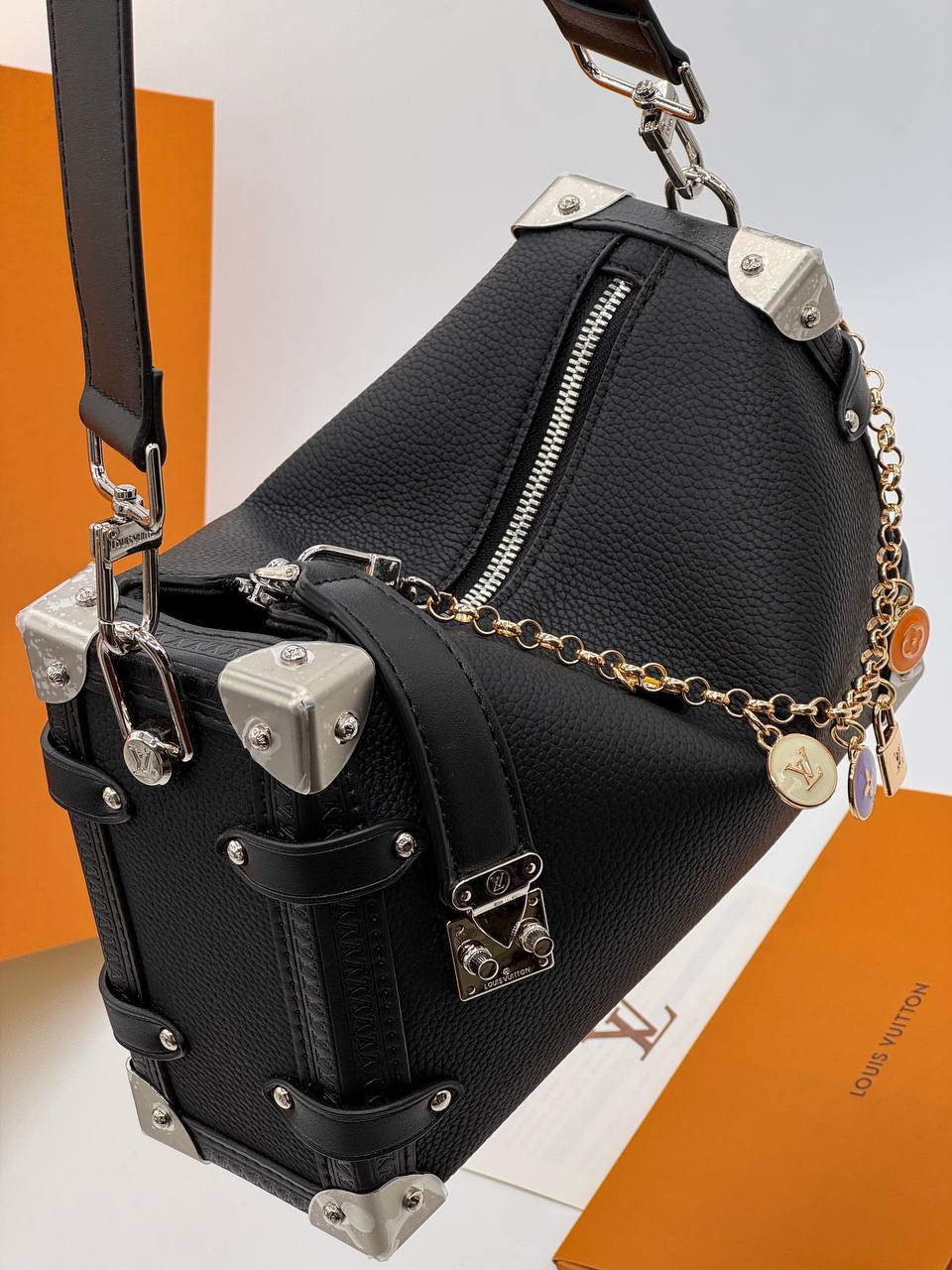 Сумка Louis Vuitton 4