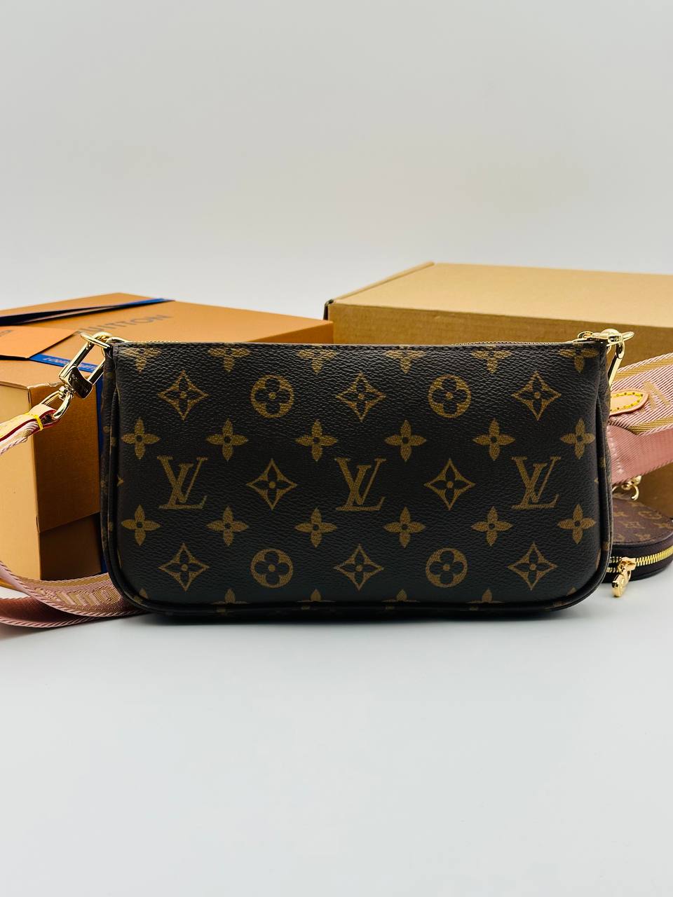 Сумка Louis Vuitton 4