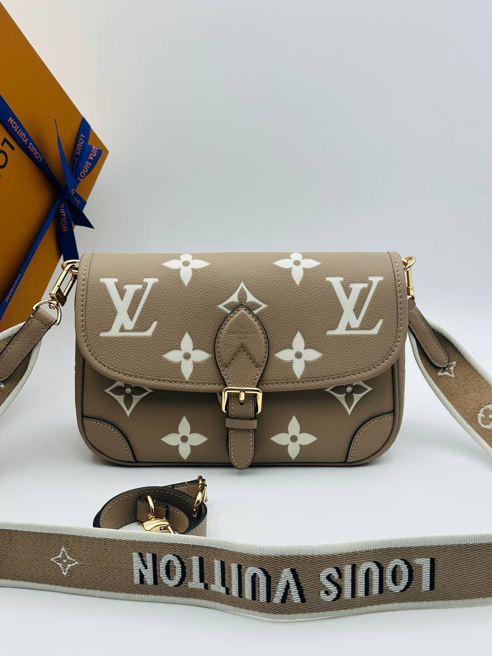 Сумка Louis Vuitton