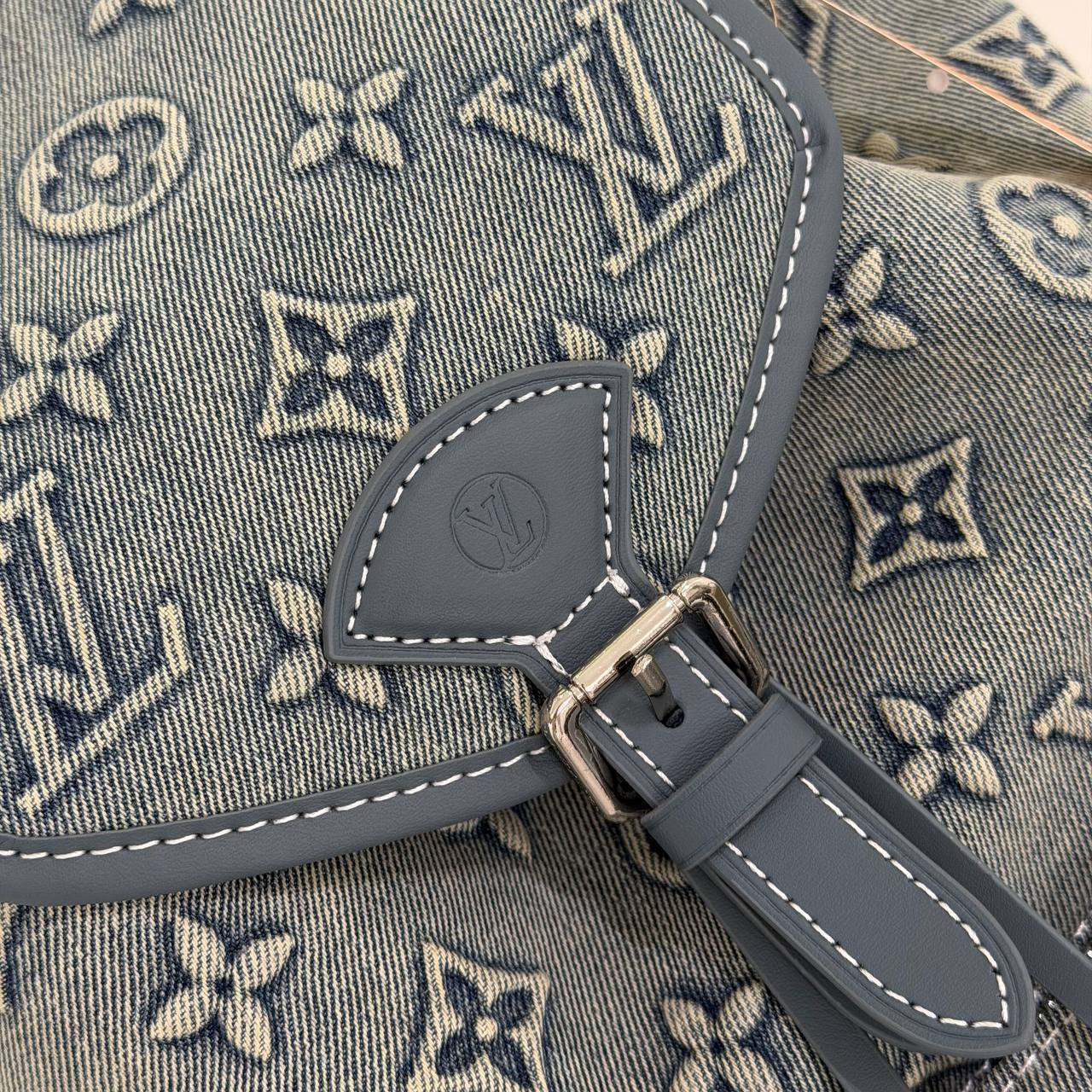 Рюкзак Louis Vuitton 4